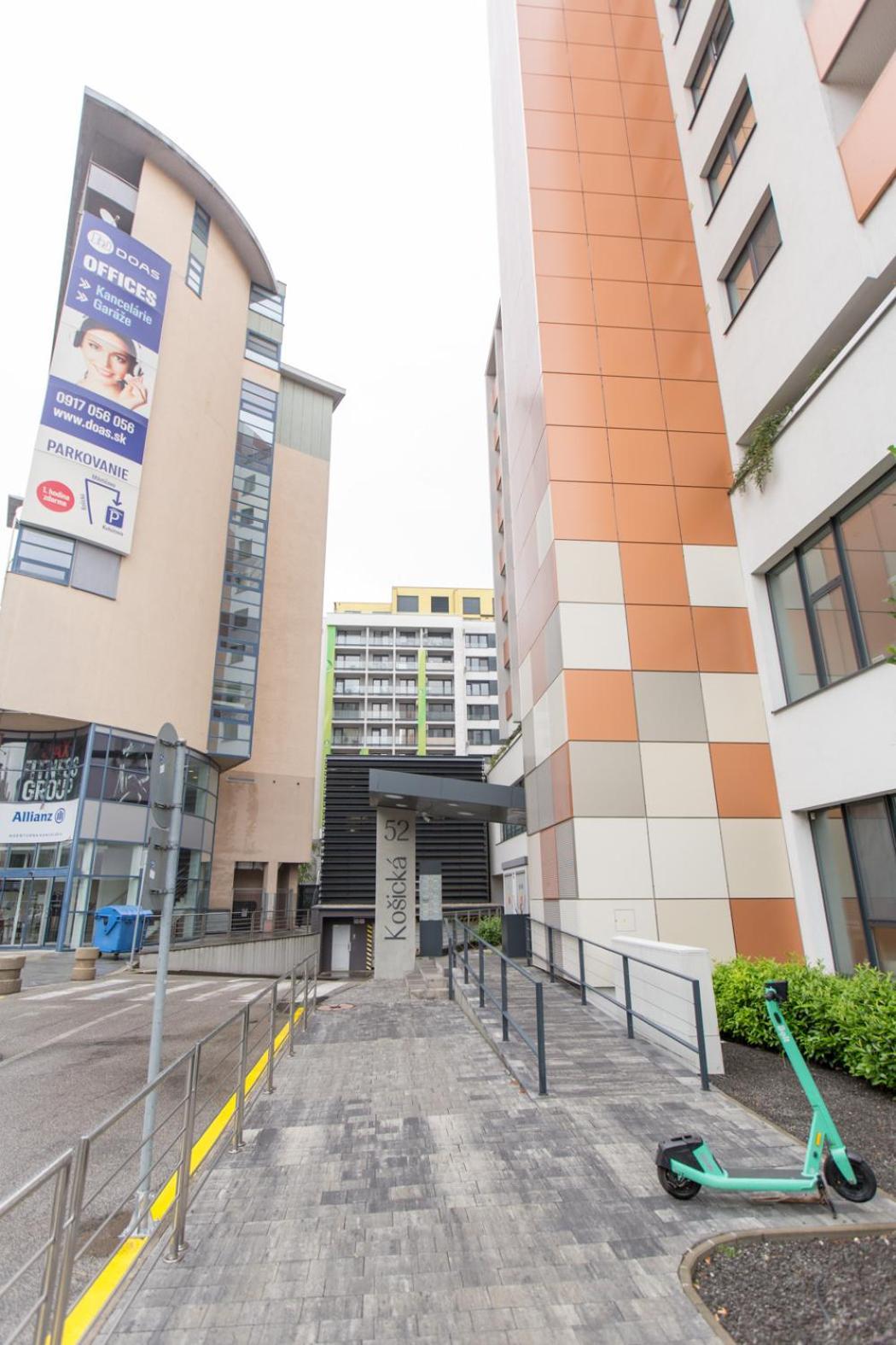 Apartment In The Center Of Bratislava Kosicka 52 Exteriér fotografie